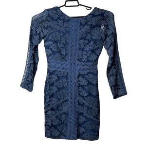 Adelyn Rae Sample Embroidered Floral Dress Small Blue‎ New
